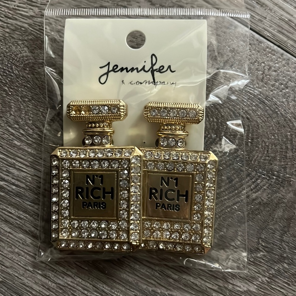 Womens earrings regular backs